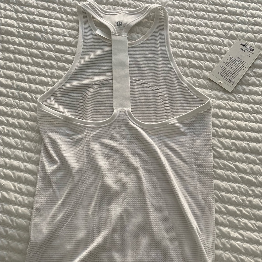 Lululemon Swiftly Tech T-Back
